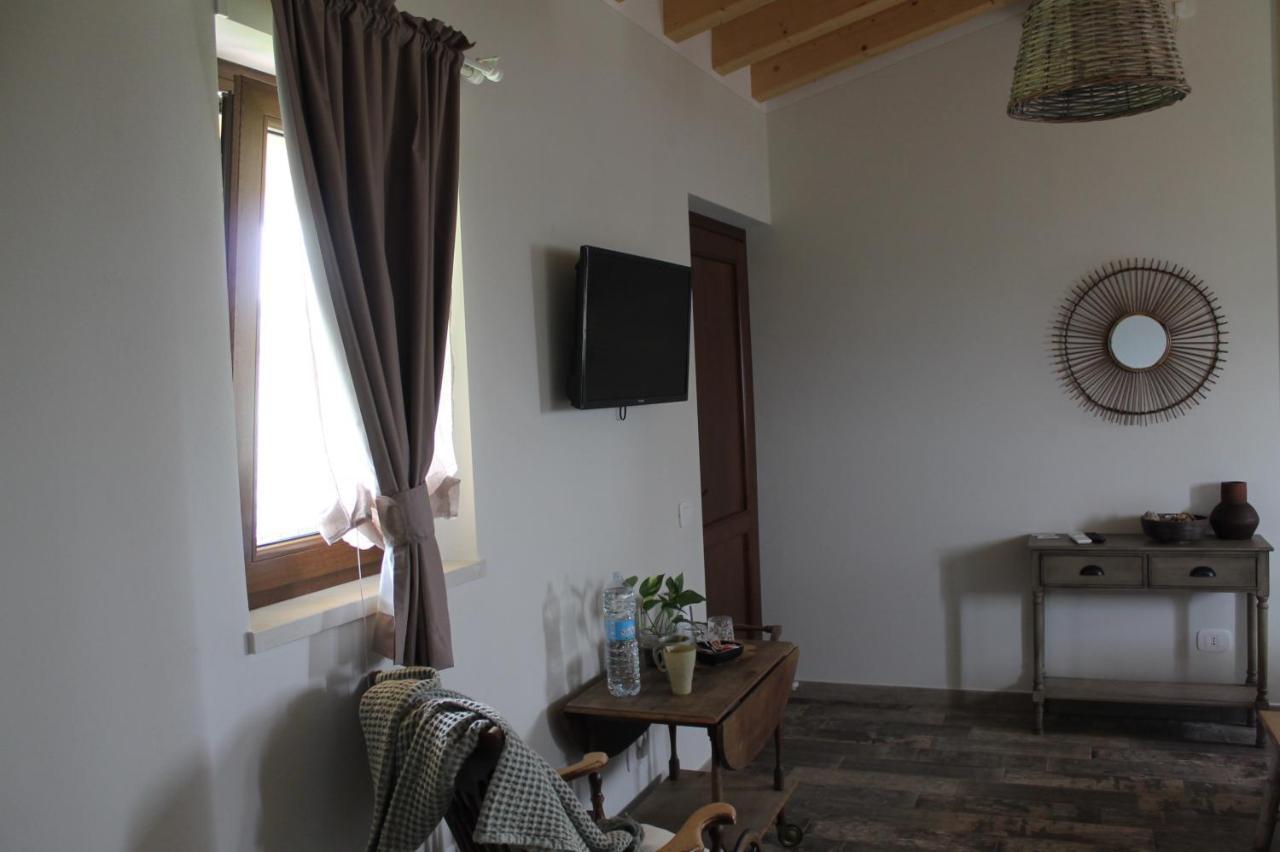 Agriturismo B&B Le Casette Sul Garda Cavaion Veronese Exterior foto